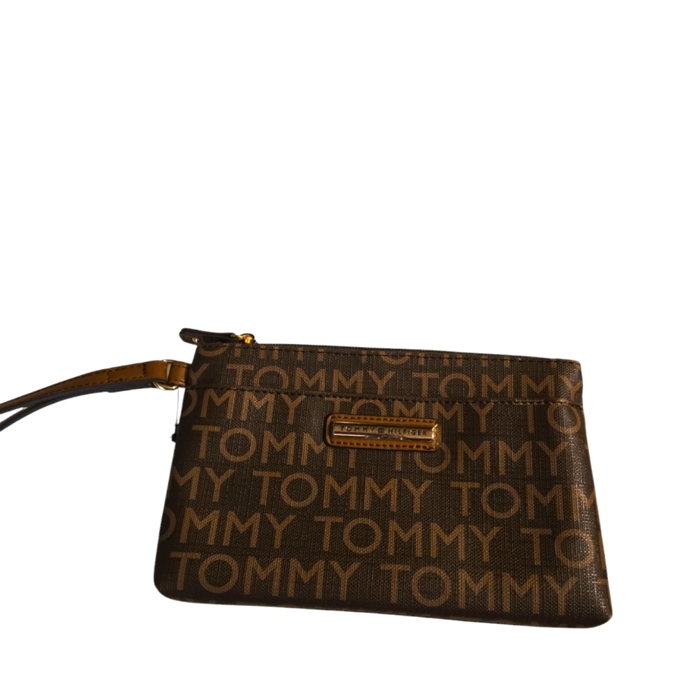 Tommy Hilfiger wristlet